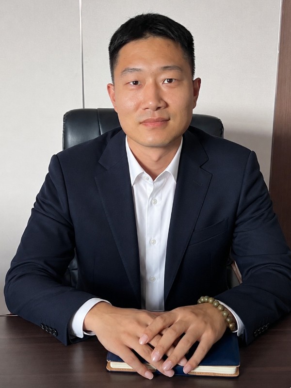 Mr. Sun Yi